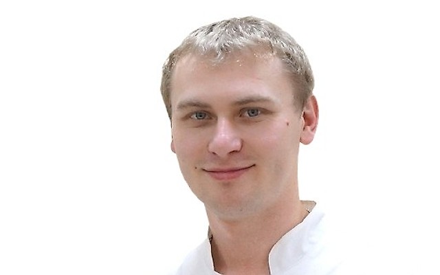 Тесаков Дмитрий Евгеньевич